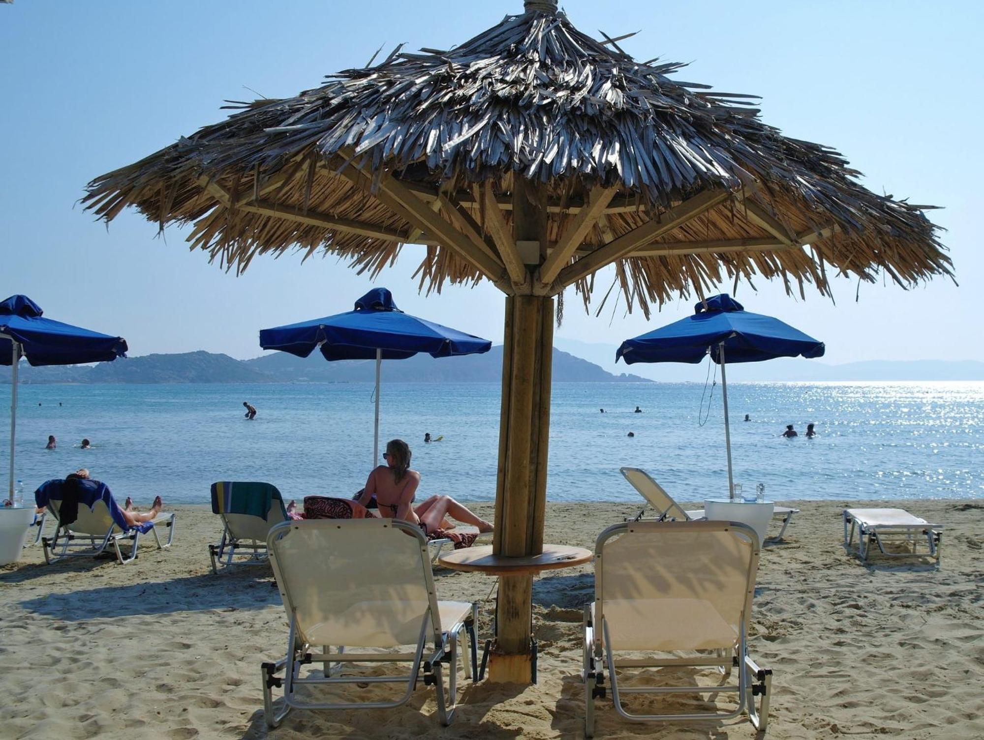 Agnadi Hotel Agia Anna  Екстериор снимка