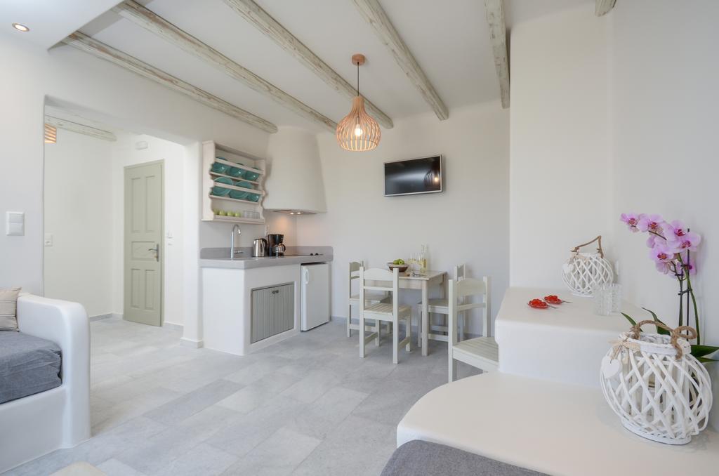 Agnadi Hotel Agia Anna  Екстериор снимка