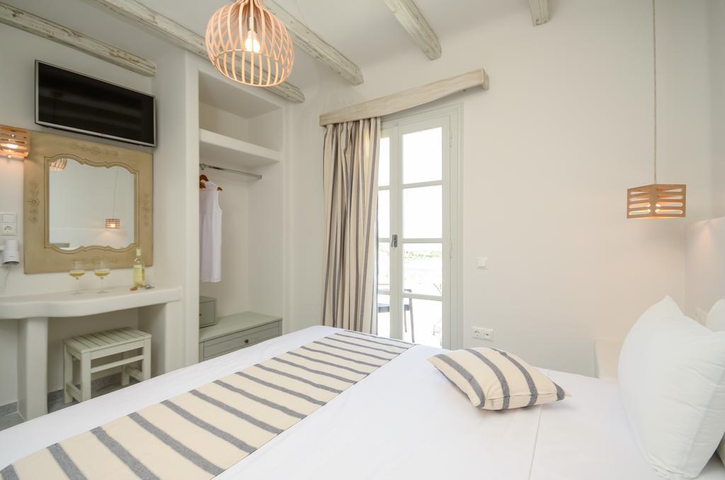 Agnadi Hotel Agia Anna  Екстериор снимка