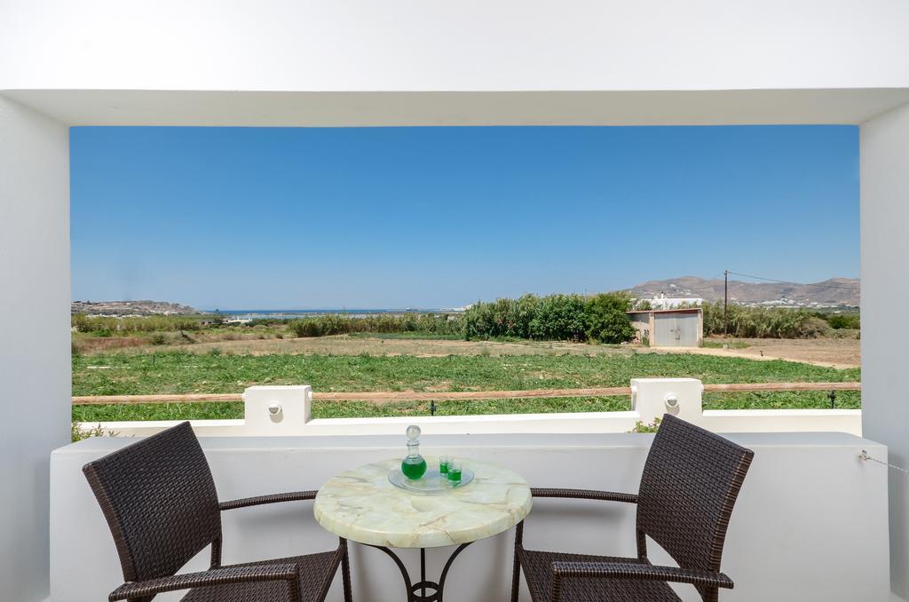 Agnadi Hotel Agia Anna  Екстериор снимка