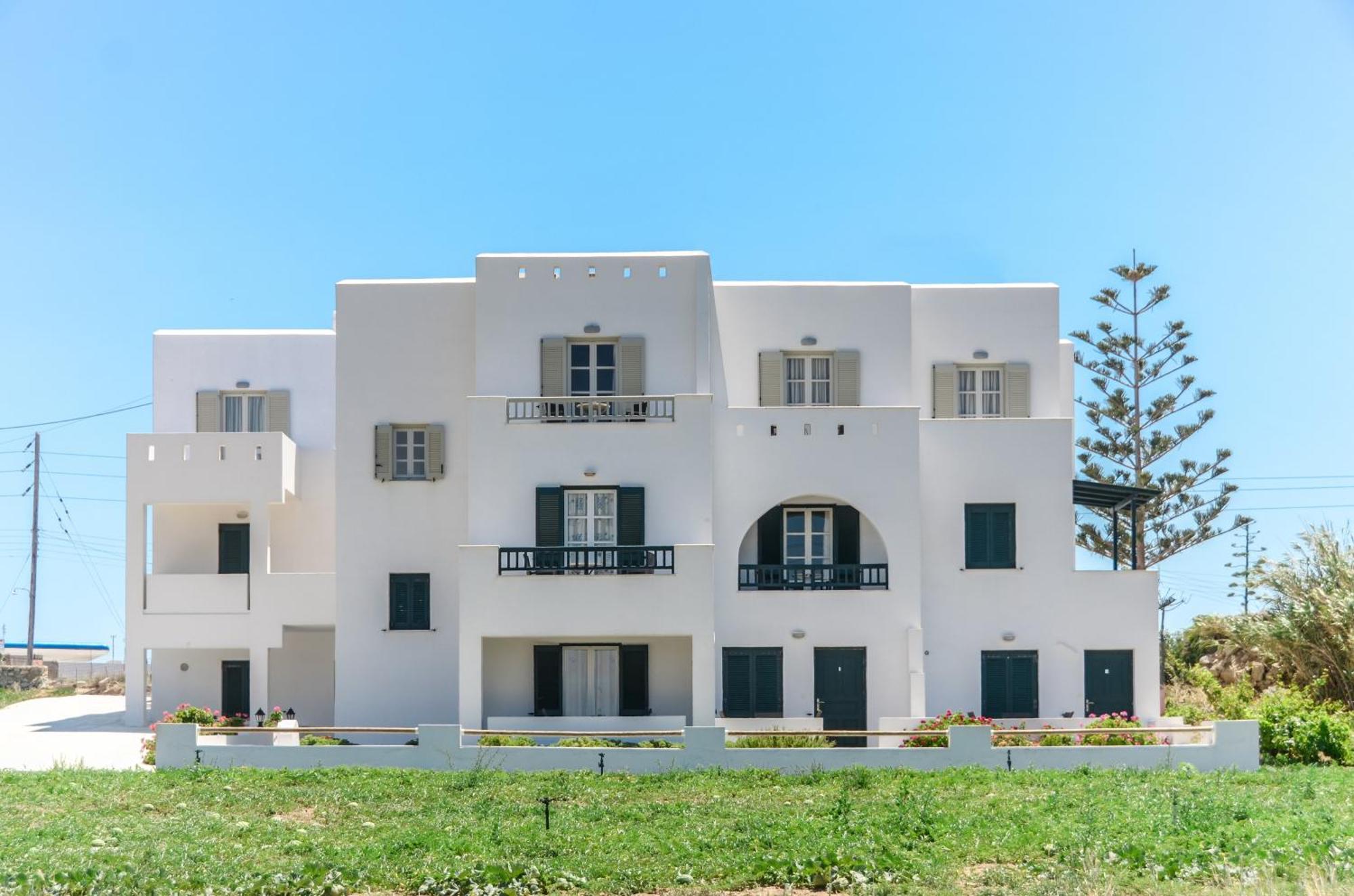 Agnadi Hotel Agia Anna  Екстериор снимка