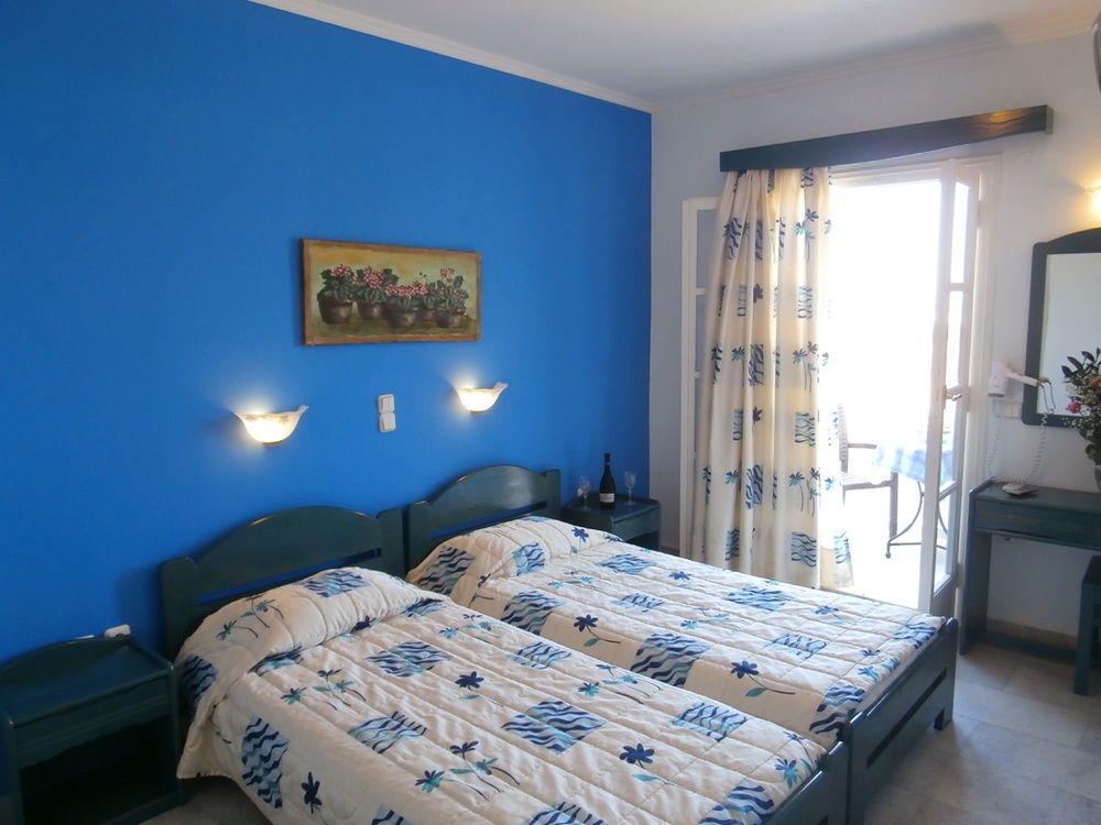 Agnadi Hotel Agia Anna  Екстериор снимка